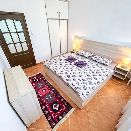 2 Bedroom 1015 Golem (Tirana)