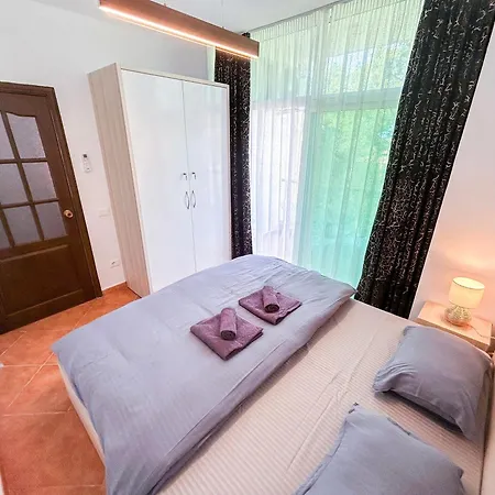 2 Bedroom 1015 Apartment *