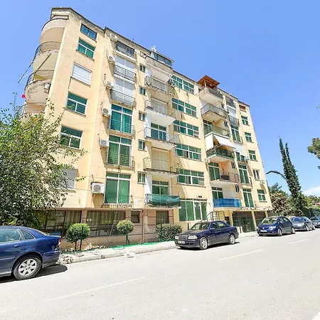 Apartment 2 Bedroom 1015 *